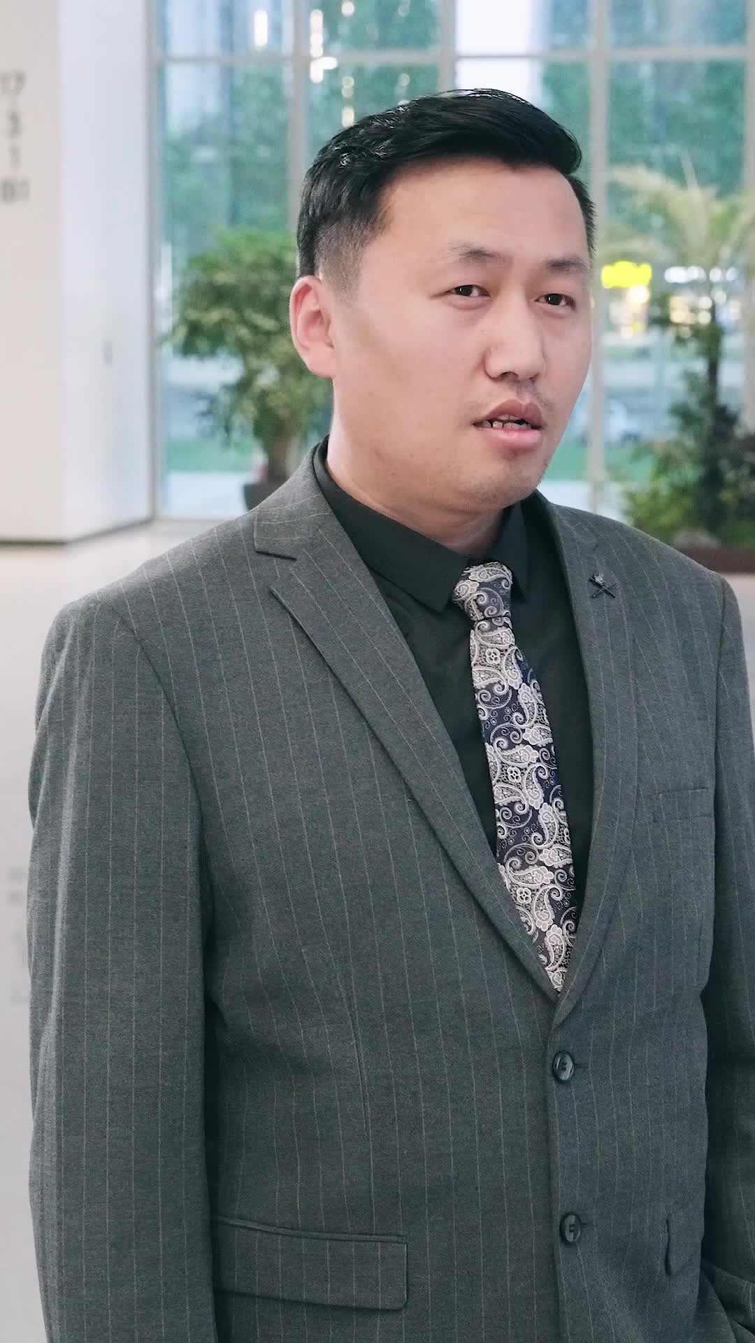 Episódio 14 - Perdedor na Meia-idade Virou CEO